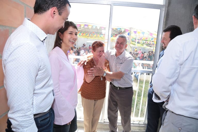 Entrega de vivienda