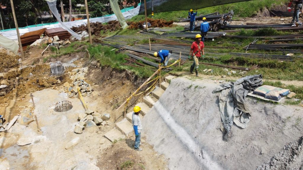 foto de obreros en proyecto
